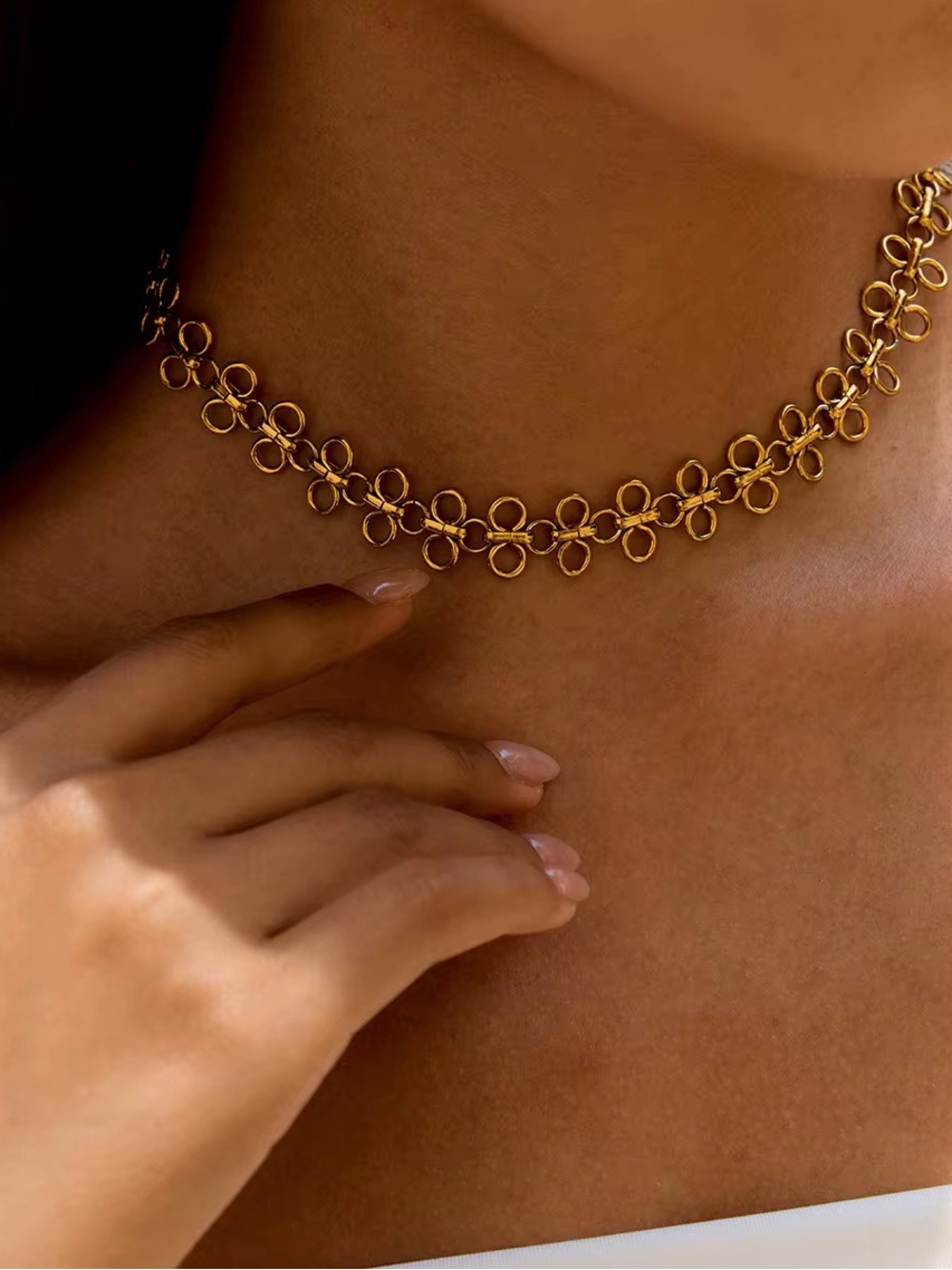 18K Gold Plated Floral Link Choker Necklace